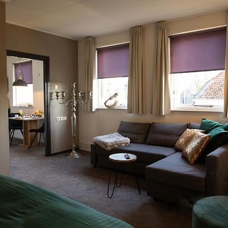 Bed and Breakfast Yep! Slapen Bij De Sluis à Blokzijl Extérieur photo