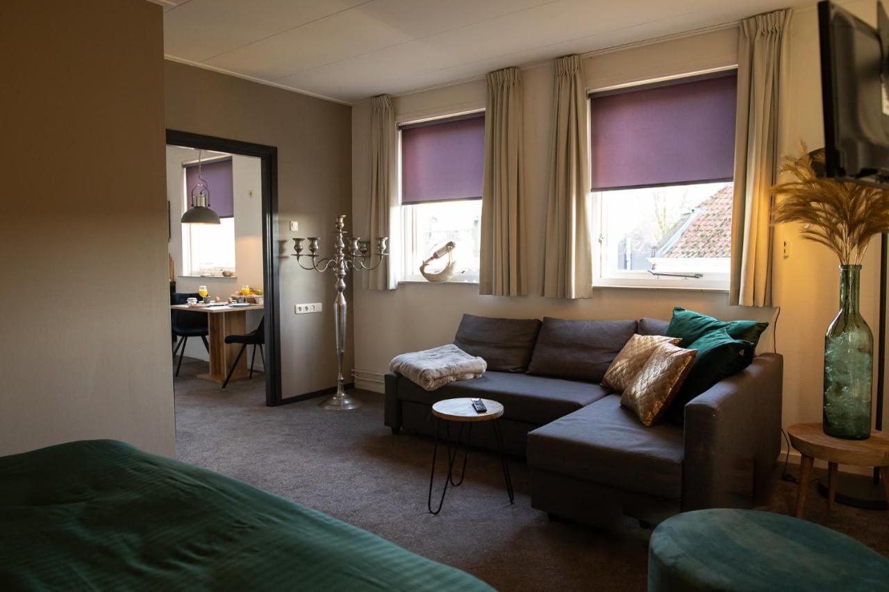 Bed and Breakfast Yep! Slapen Bij De Sluis à Blokzijl Extérieur photo