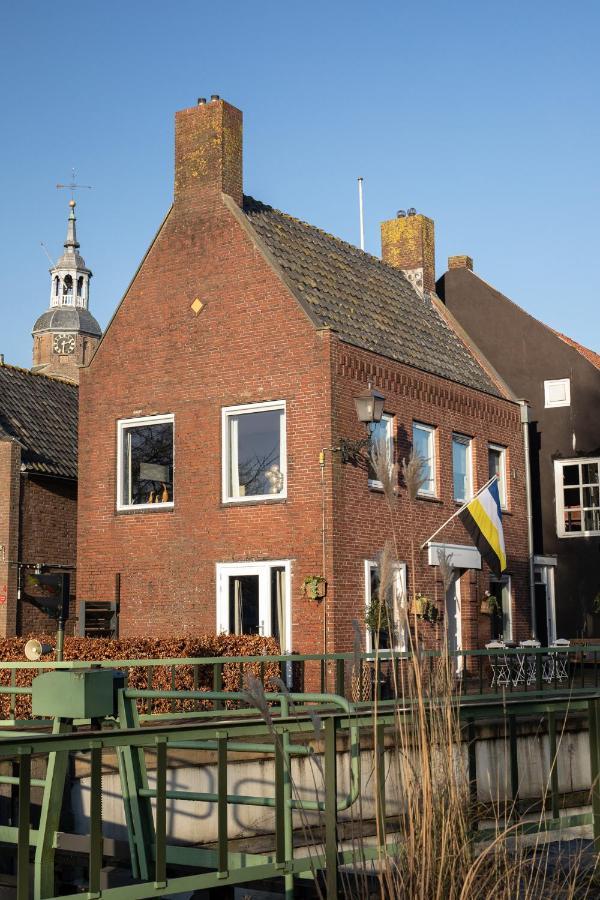 Bed and Breakfast Yep! Slapen Bij De Sluis à Blokzijl Extérieur photo