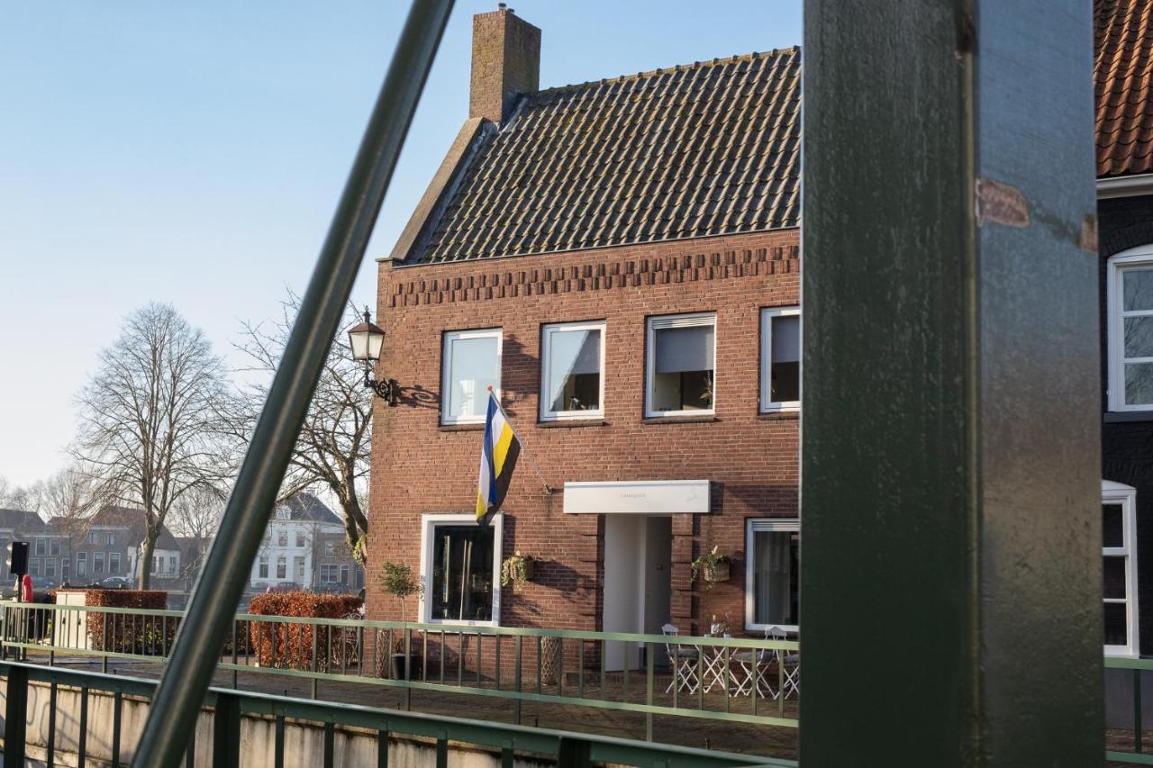 Bed and Breakfast Yep! Slapen Bij De Sluis à Blokzijl Extérieur photo